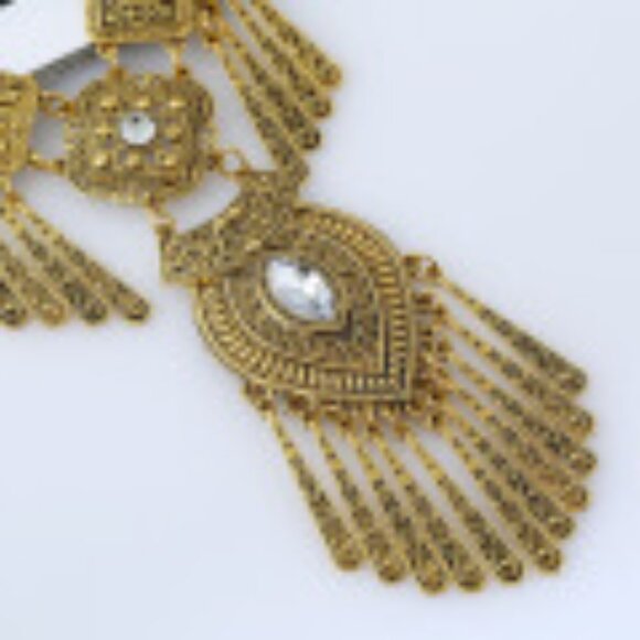 #035 Vintage Simple Horse Eye With Diamond Tassel Necklace - Picture 2 of 3